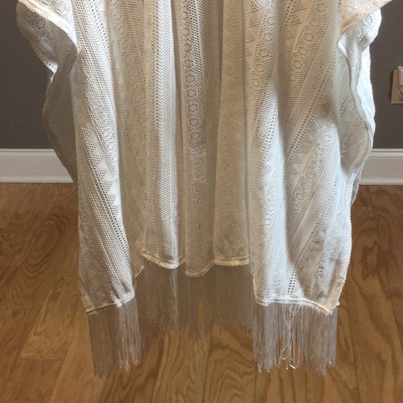 One size white lace open drape kimono - Picture 6 of 10
